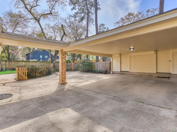 24203 Creekview Drive, Spring TX 77389