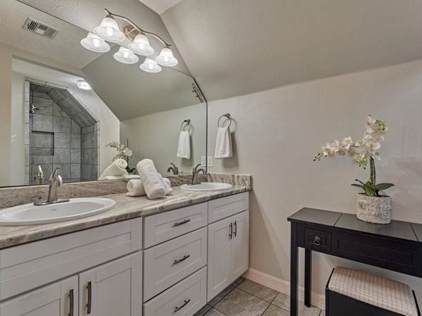24203 Creekview Drive, Spring TX 77389