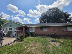 5233 Breen Drive, Houston TX 77086
