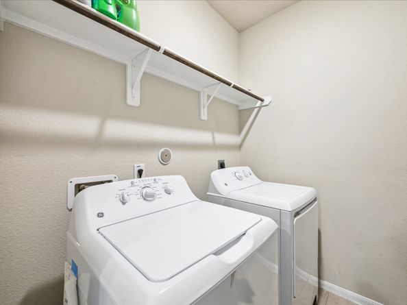 5339 Basquiat Drive, Houston TX 77048