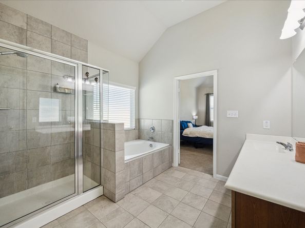 5339 Basquiat Drive, Houston TX 77048