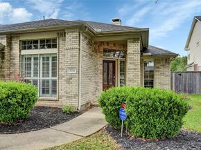 5714 Bayberry Way, Sugar Land TX 77479