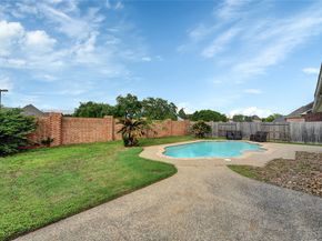 5714 Bayberry Way, Sugar Land TX 77479