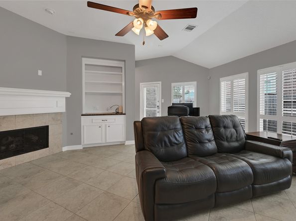 5714 Bayberry Way, Sugar Land TX 77479