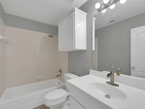 5714 Bayberry Way, Sugar Land TX 77479