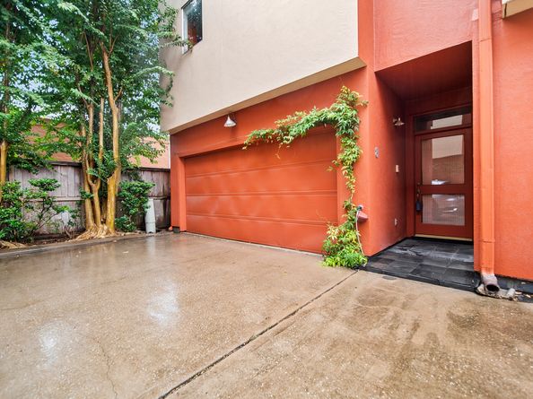 2436 Bissonnet Street 8, Houston TX 77005