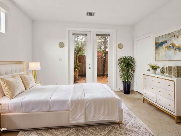 2436 Bissonnet Street 8, Houston TX 77005