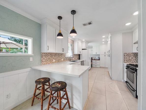 9543 Weatherwood Drive, Houston TX 77080
