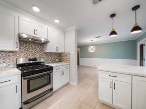 9543 Weatherwood Drive, Houston TX 77080