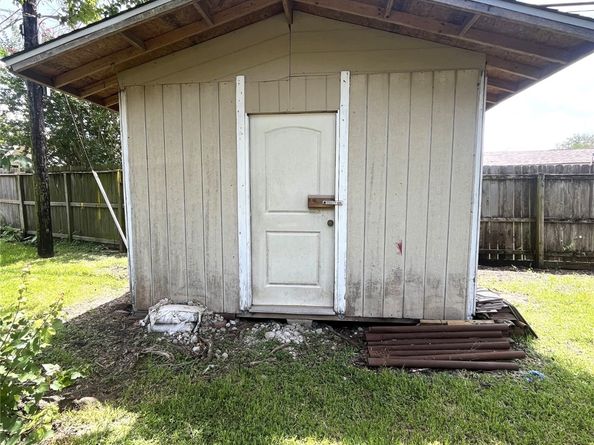 12332 Kayla Lane, Houston TX 77015
