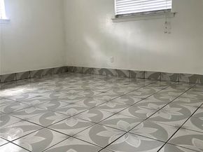 12332 Kayla Lane, Houston TX 77015