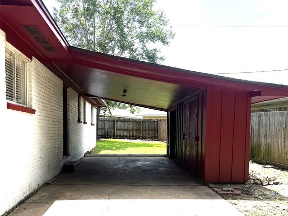 12332 Kayla Lane, Houston TX 77015