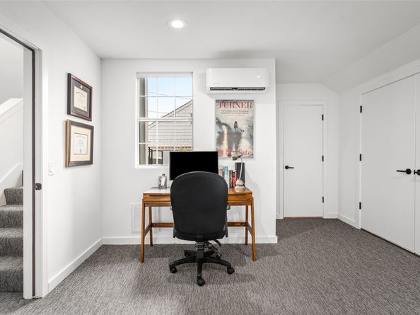 1801 Oneil Street C, Houston TX 77019