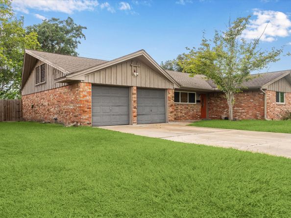 8614 Ariel Street, Houston TX 77074