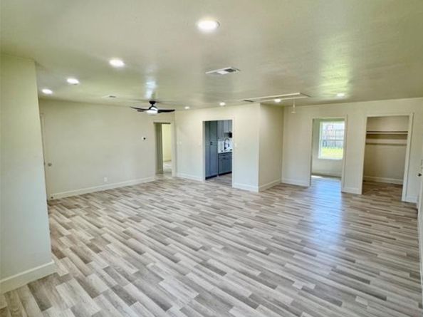 4414 Howcher Street, Houston TX 77047
