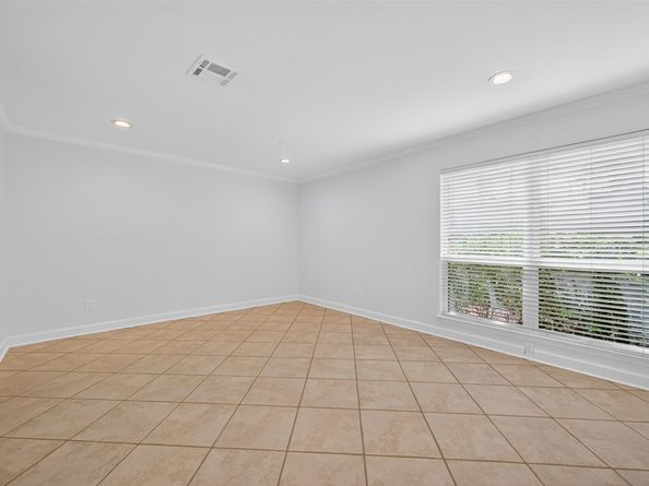 723 Worthshire Street, Houston TX 77008