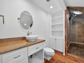 723 Worthshire Street, Houston TX 77008