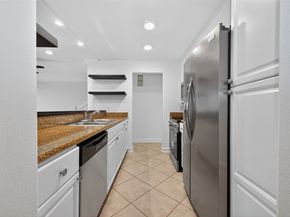 723 Worthshire Street, Houston TX 77008