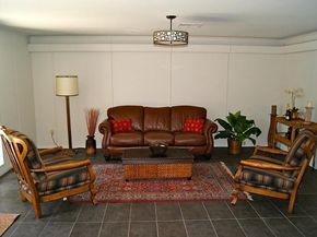 11410 Ashcroft Drive, Houston TX 77035