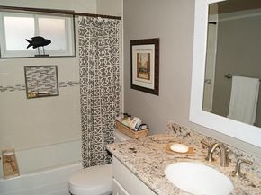 11410 Ashcroft Drive, Houston TX 77035