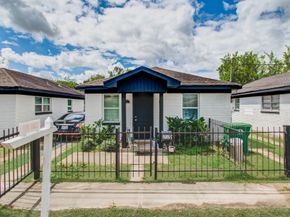 1715 New Mexico Street, Houston TX 77029