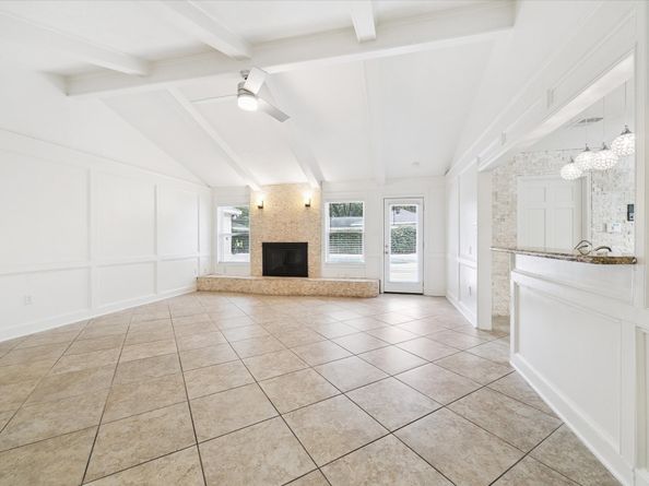 10211 Olympia Drive, Houston TX 77042