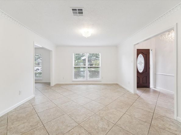 10211 Olympia Drive, Houston TX 77042