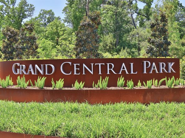 225 Silver Sage Street, Conroe TX 77304