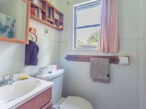 1009 Wainwright Street, Houston TX 77022