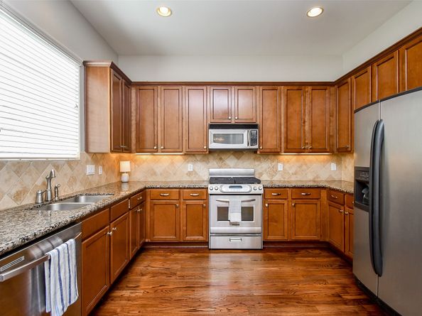 2614 Maxroy Street, Houston TX 77007