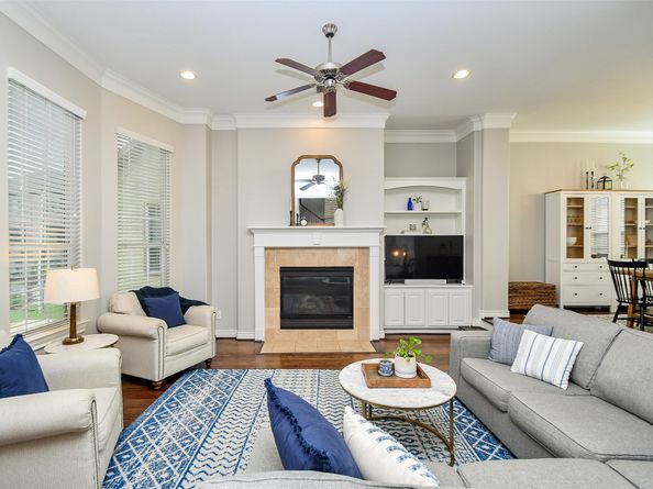 2614 Maxroy Street, Houston TX 77007
