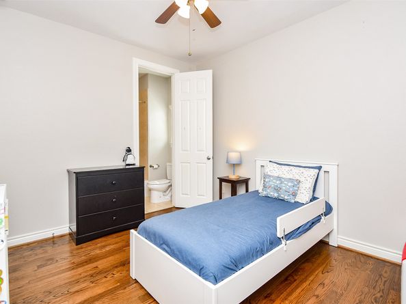 2614 Maxroy Street, Houston TX 77007