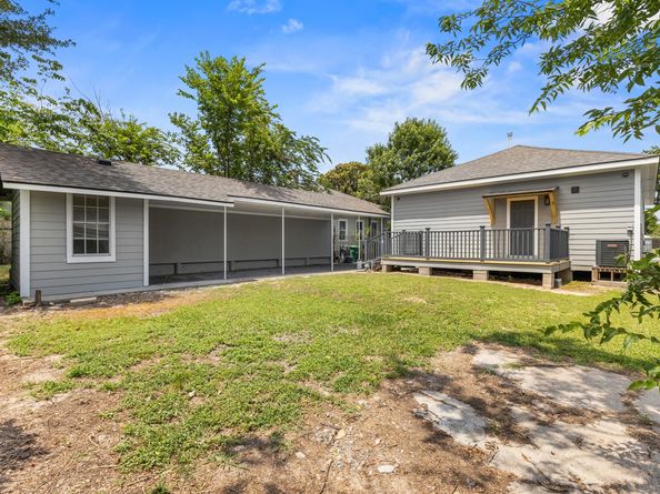 1505 Hussion Street, Houston TX 77003