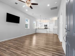 1505 Hussion Street, Houston TX 77003