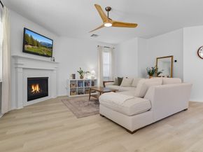 166 Black Swan Place, The Woodlands TX 77354