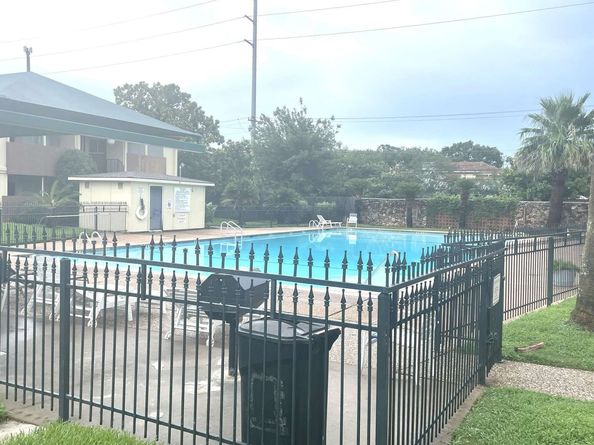 7714 Renwick Drive B39, Houston TX 77081