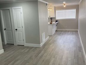 7714 Renwick Drive B39, Houston TX 77081