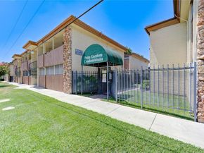7714 Renwick Drive B39, Houston TX 77081