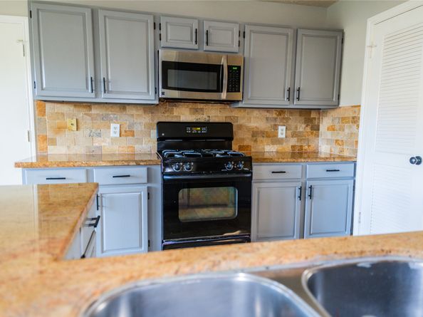 6311 Laurel Bush Lane, Sugar Land TX 77479