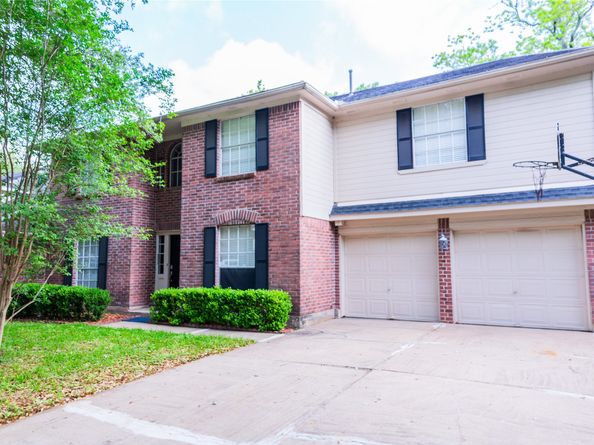 6311 Laurel Bush Lane, Sugar Land TX 77479