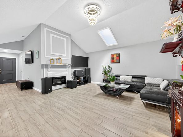 13947 Cravenridge Drive, Houston TX 77083