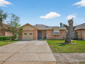 13947 Cravenridge Drive, Houston TX 77083
