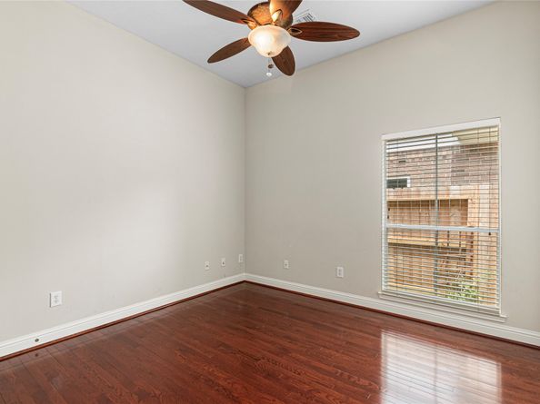 1807 Rustic Hills Court, Sugar Land TX 77479