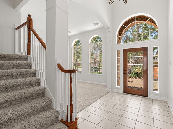 1807 Rustic Hills Court, Sugar Land TX 77479