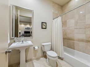 3388 Sage Road 2401, Houston TX 77056