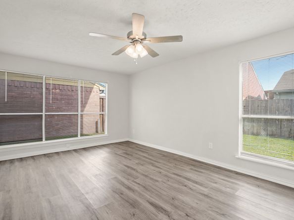 11843 Fairpoint Drive, Houston TX 77099