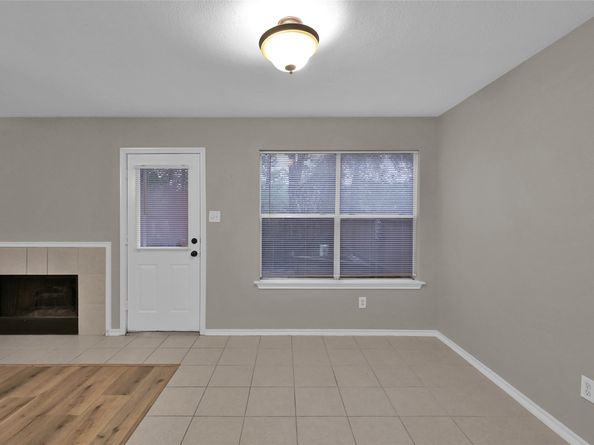 147 Anise Tree Place, The Woodlands TX 77382