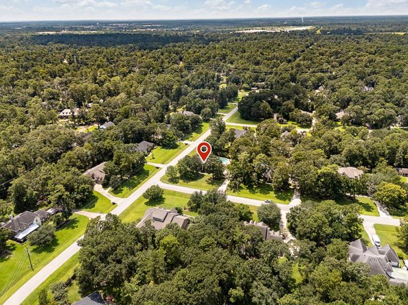 13276 Brookfield Lane, Conroe TX 77302