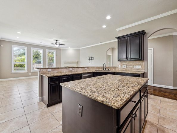 27208 Adrian Hills Lane, Spring TX 77386
