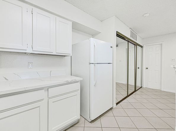 2300 Old Spanish Trail 1110, Houston TX 77054